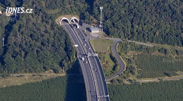 Tunel Valík na D5 u Plzně slouží už dvacet let, stavbě předcházely soudní tahanice