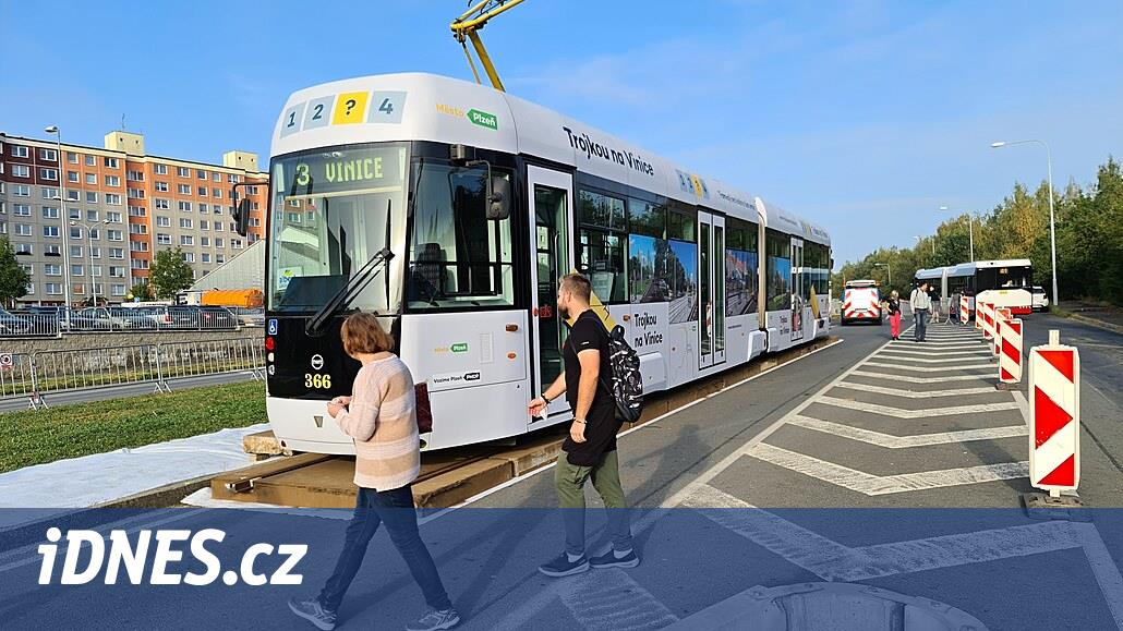 Otobüsler Pilsen'deki kısmi trolleybüslerin yerini alıyor