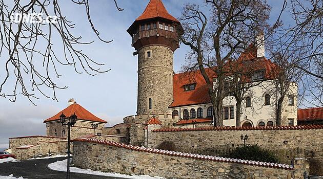 Most, Hněvín Kalesi'nde özel bir otel planlıyor