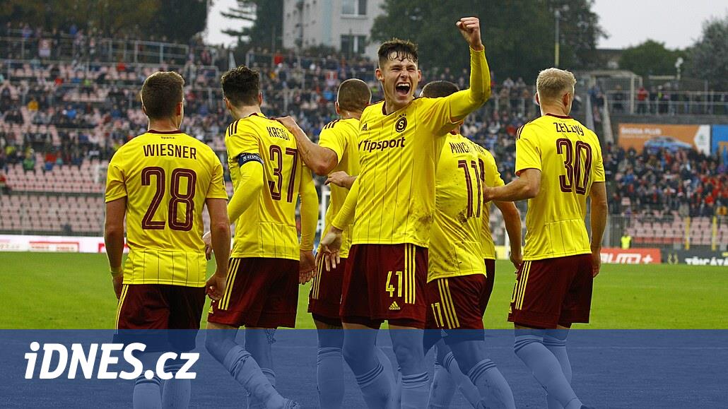 Brno - Sparta 0:4, hostům pomohla penalta, dva góly dali Krejčí a Kuchta -  iDNES.cz