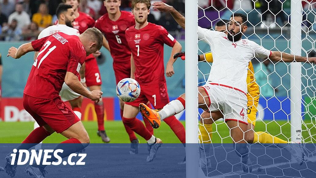 MS 2022 - Fotbal | Dánsko - Tunisko 0:0, šance na obou stranách,  Corneliusova tyč, jen góly chyběly - iDNES.cz