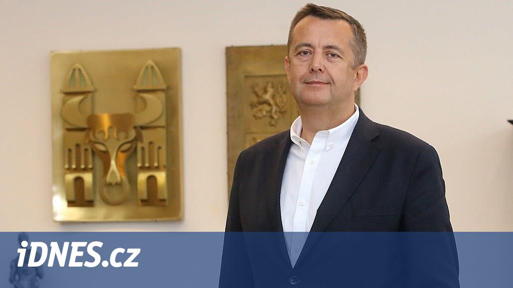 Přerov pastayı ciddiye alıyor ancak havai fişekleri iptal etmiyor.  Belediye başkanı bunun esas olarak çocuklara yönelik olduğunu söylüyor