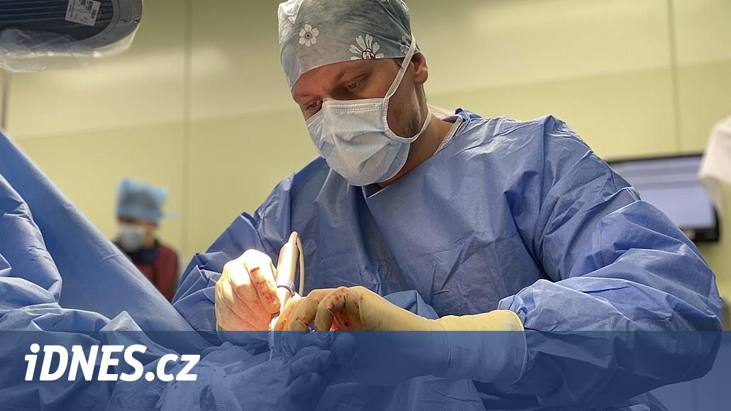Problém s vbočeným palcem má nové řešení, nabízí ho i nemocnice v ...