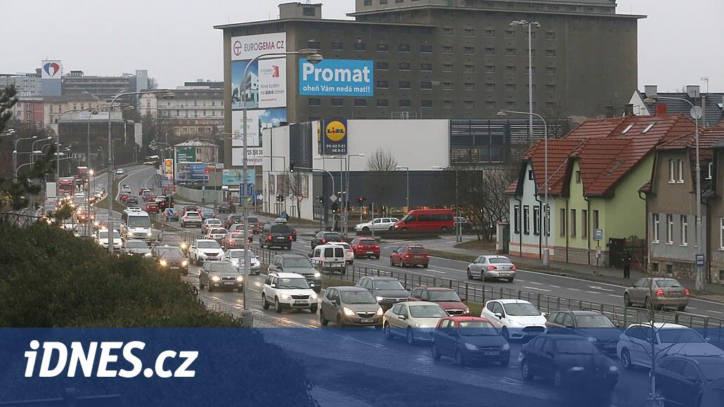 Cezalar arttı ama bölgedeki sürücüler hâlâ uslu durmadı.  Çoğunlukla hızlı araba kullanıyor