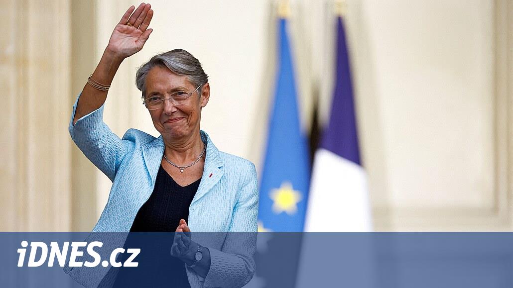 Le gouvernement français est tombé.  Macron accepte la démission du premier ministre du Kalimantan
