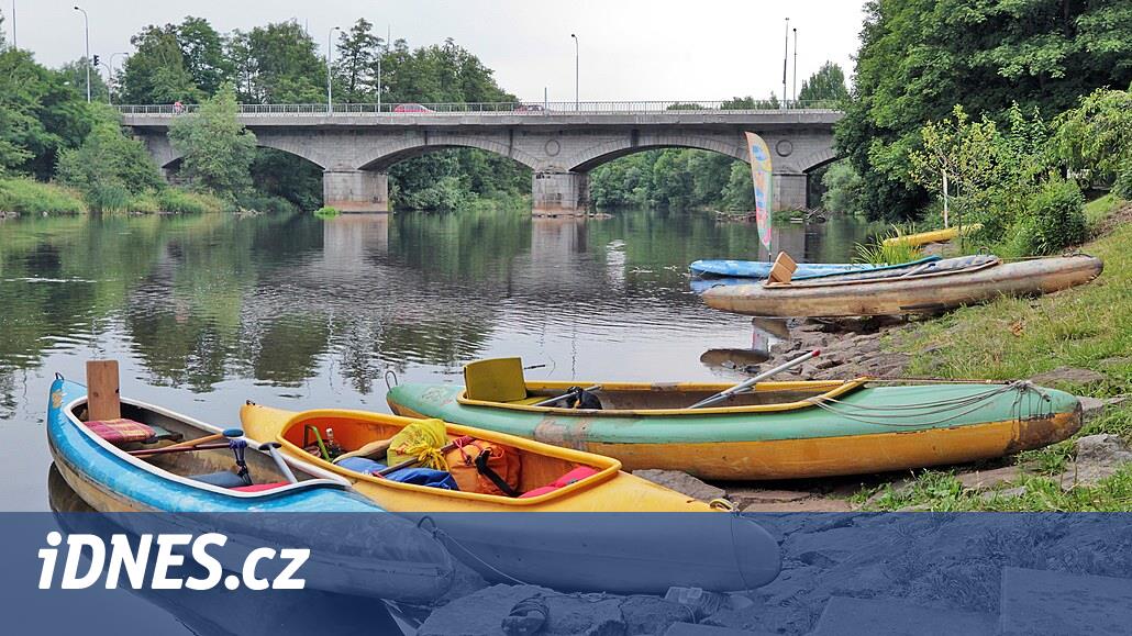 Cheb köprüsünü onarmak için karlovy değişir kredi alın