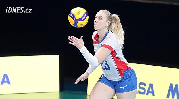 Canavarlar ve Dişi Aslanlar kutlama yapıyor, Brno-Prag voleybol finali iki adım daha yaklaştı