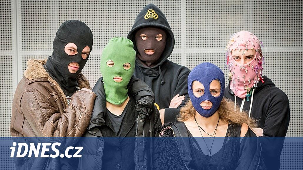 rajce.idnes. Chorvatsko pussy Aktivistky Pussy Riot přivezou do Prahy revoluční punkovou operu - iDNES.cz