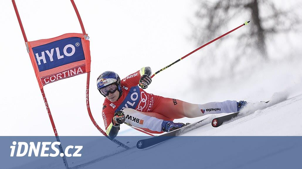 Tilbake etter en helsepause vant SP-leder Odermatt super-G i Cortin