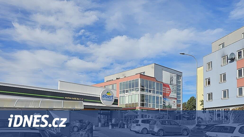 Yeni binalarda eski dükkanların yerine konut da sunulacak.  Belediye binalarından keskin bir ses gelmiyor