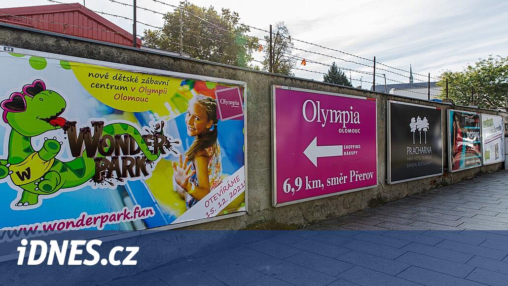 Olomouc hâlâ şehirdeki bahçelerin ve reklamların görünümünü iyileştiriyor