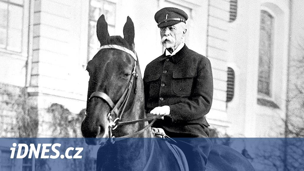 Oslavy před 100 lety: plný Václavák, dělové salvy a Kramářův patos v novinách