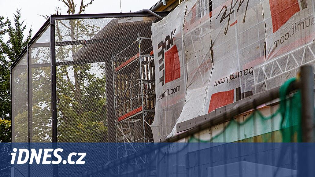 Berbat şempanze çadırı 60 milyona mal oldu, bir otuz milyon daha tamir etmeleri gerekiyor