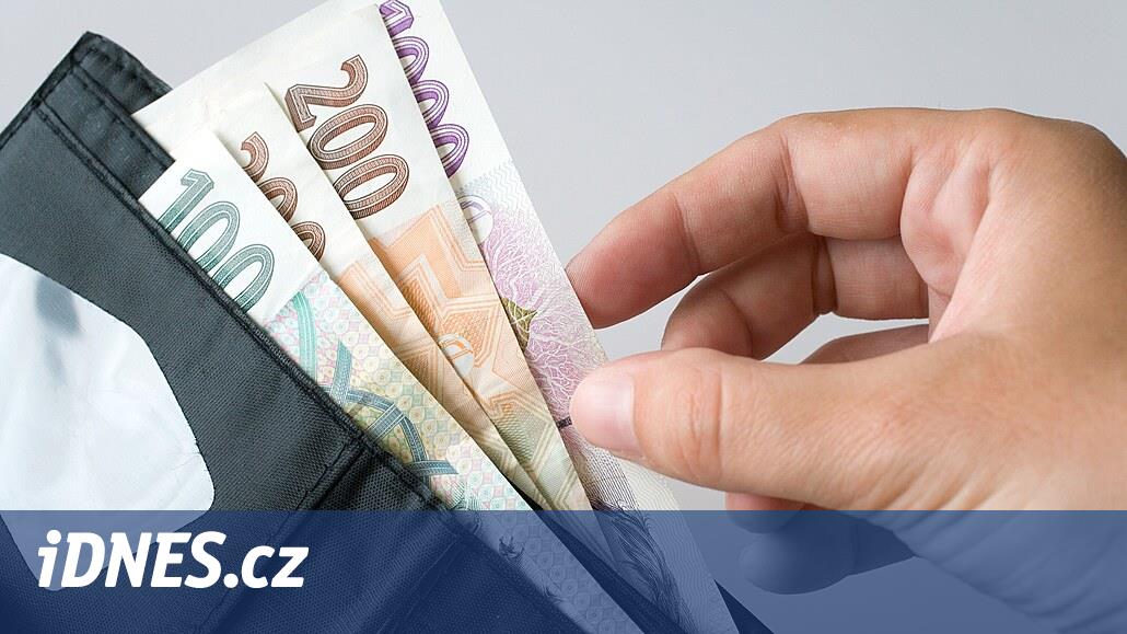 Çeklerin dörtte biri geri ödemede zorlukları kabul etti, anket gösterdi