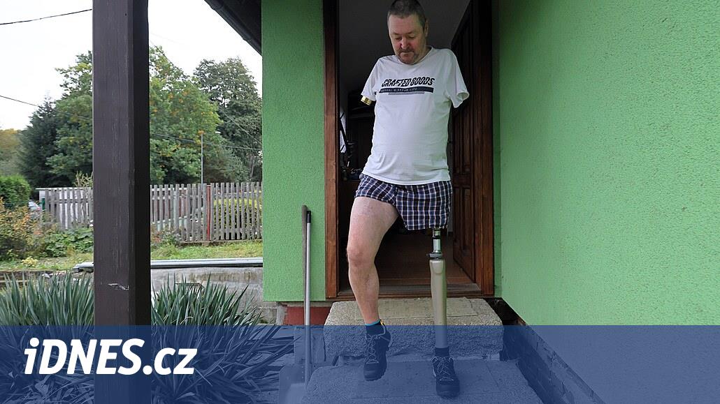 Yaralanmadan yedi yıl sonra yürümeye başladı, artık Jiří Hos’un tekrar duyma şansı var