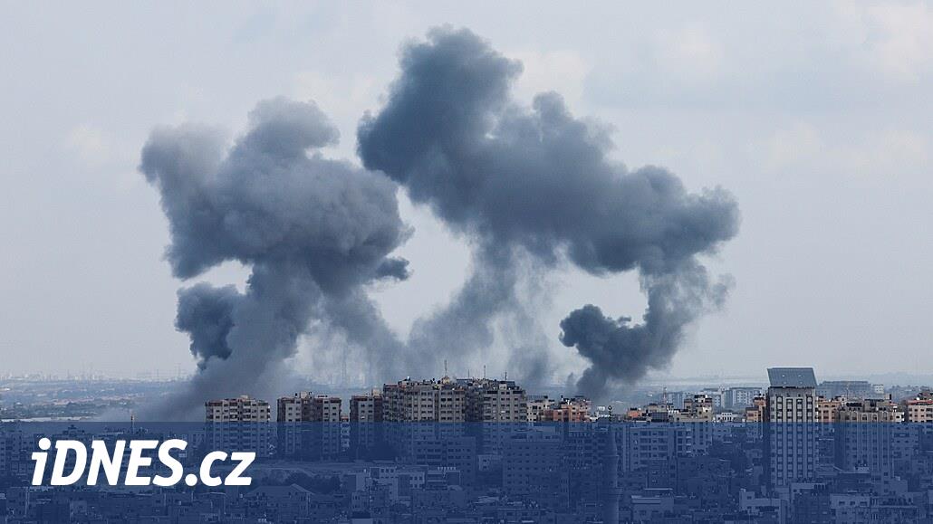 Gaza subisce una seconda notte di bombardamenti.  I politici occidentali sostengono Israele