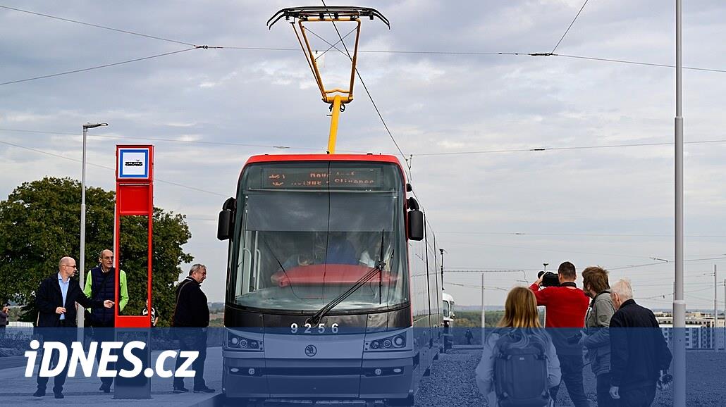 Zdib'e giden tramvay hattı uzmanı, Sedlec'teki terminalin tarlada bir kütük olacağını söylüyor