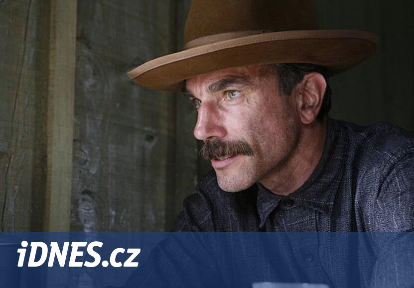 Daniel Day-Lewis oyunculuğa geri döner