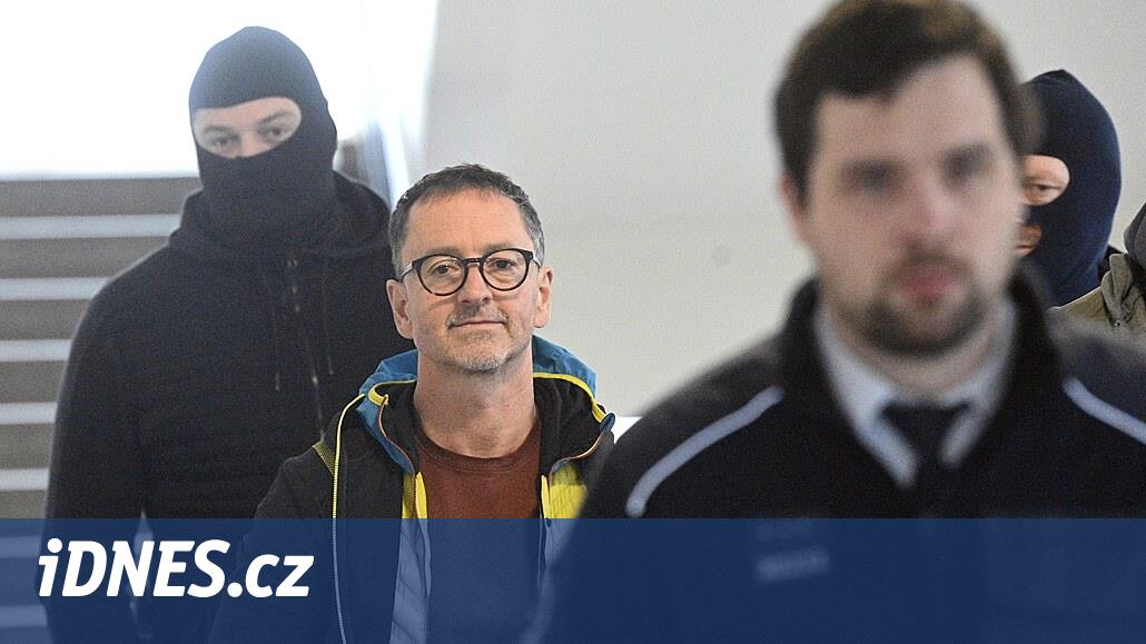 Pardubice'deki baskının üzerinden bir yıl geçti: Bazı aktörler ortadan kayboldu, diğerleri ise hiçbir şey yapmıyor gibi görünüyor