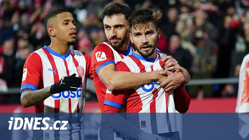 Gironalı futbolcular Alavs’la mücadele etti ve ligde Real’in önünde lider durumda