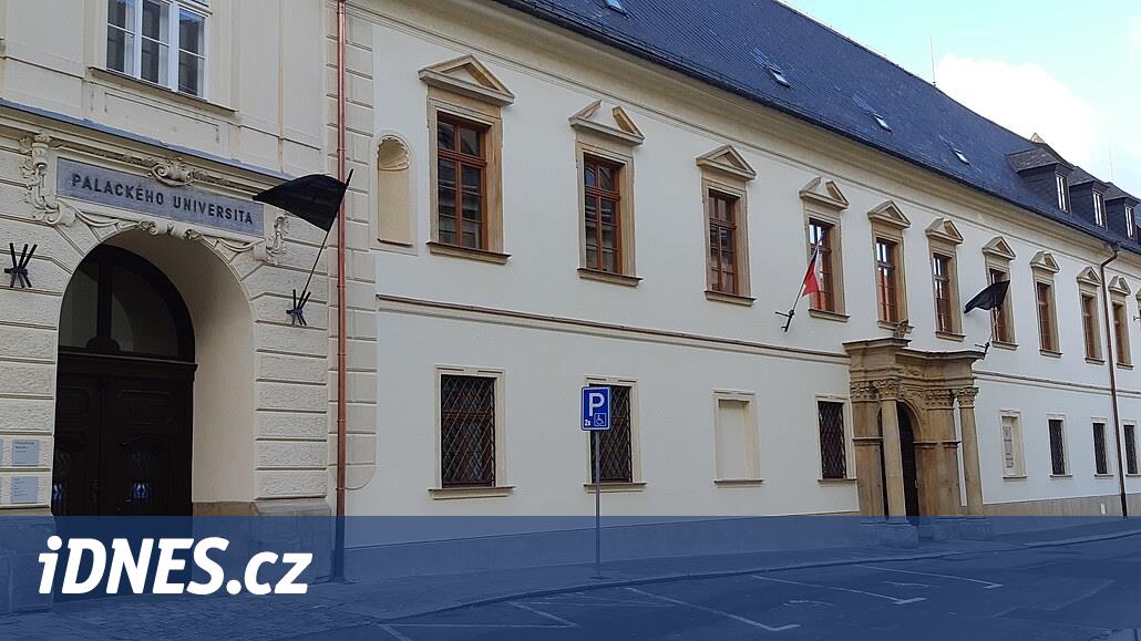 Çerçeveler ve turnikeler evet ama Alcatraz yok. Okullar ve yetkililer önlemler hazırlıyor