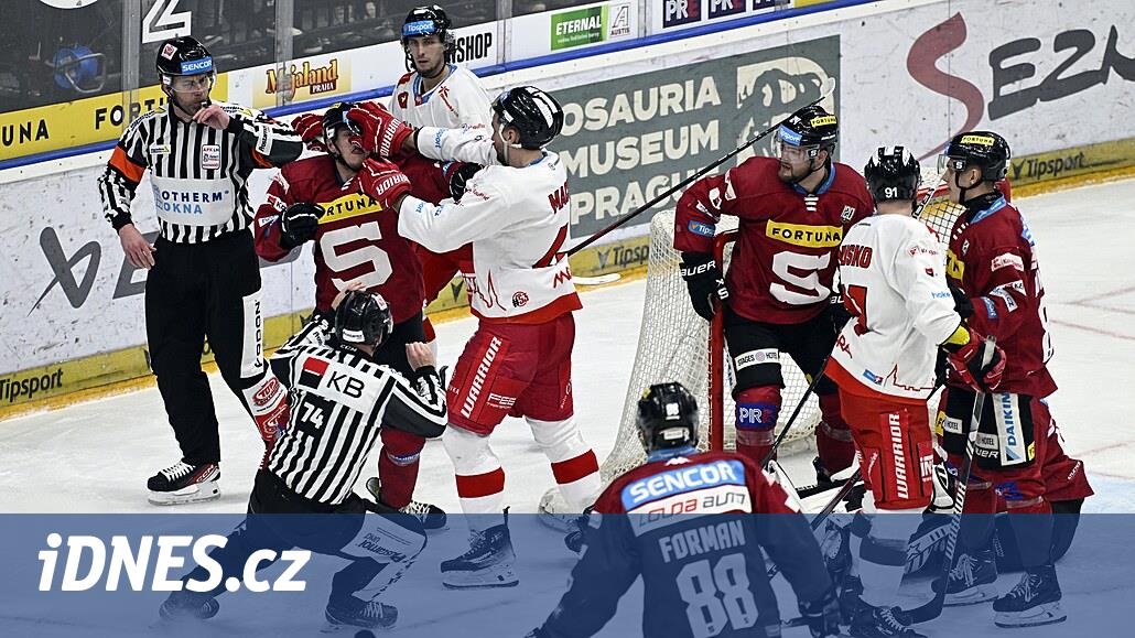 ONLINE: Sparta, Olomouc’a yenildi, Tinec eşitliği sağladı. Kuyruklu yıldız Kladno ile savaşıyor