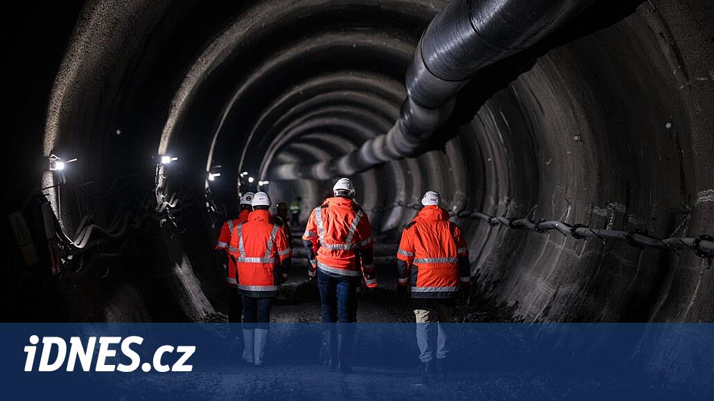 Metro binası devam ediyor, yeni tünellerden geçtik