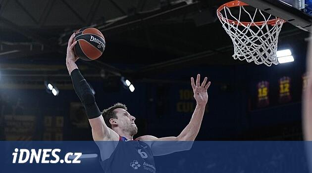 Barcelona ilk kez evinde mağlup oldu, Veselho’nun pspvek’i bile Milan’a karşı çıkamadı