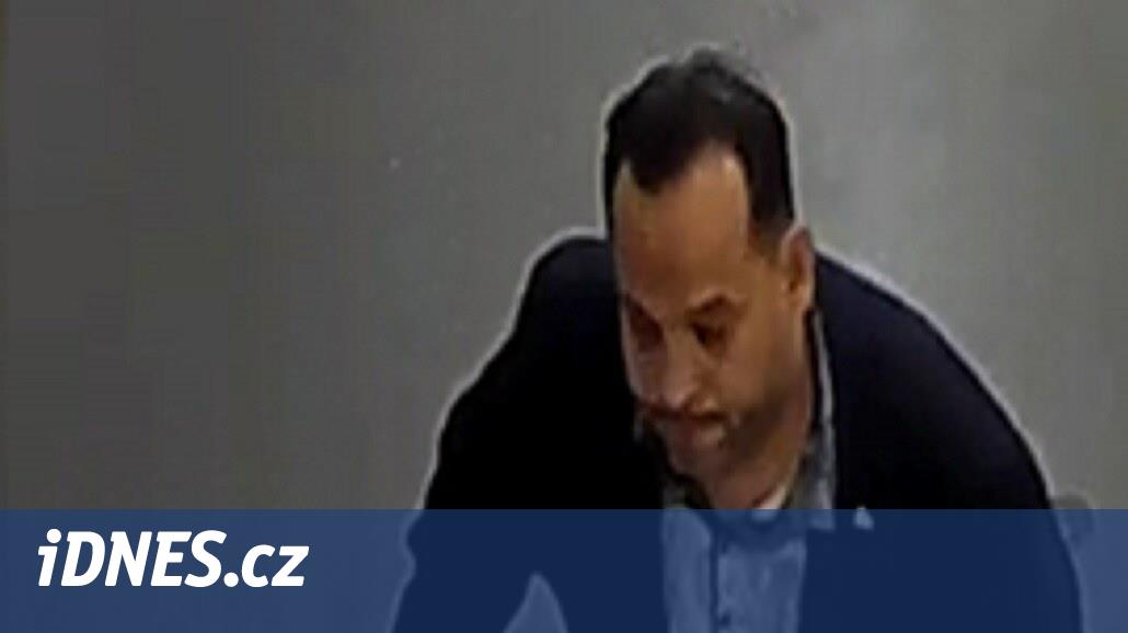 Bir adam et dolu alışveriş arabasını ödemeden kasalara sürdü, polis onu arıyor