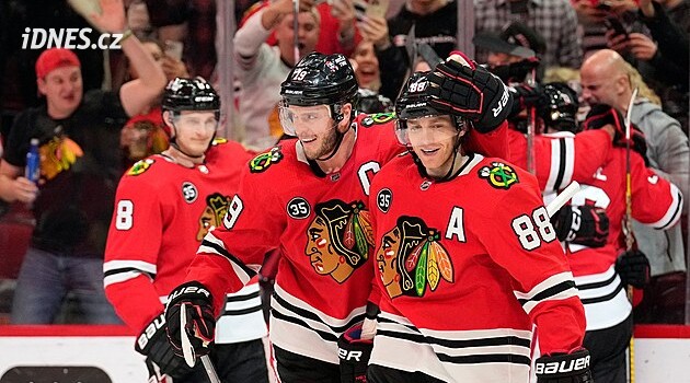 Nevrátil by ses na rok? Kane přemlouvá kamaráda Toewse, Chicago je v napětí