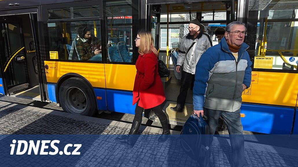 Hatalı yazılım nedeniyle toplu taşıma ücretsizdir. Şirket testi reddetti, Teplice şaşırdı