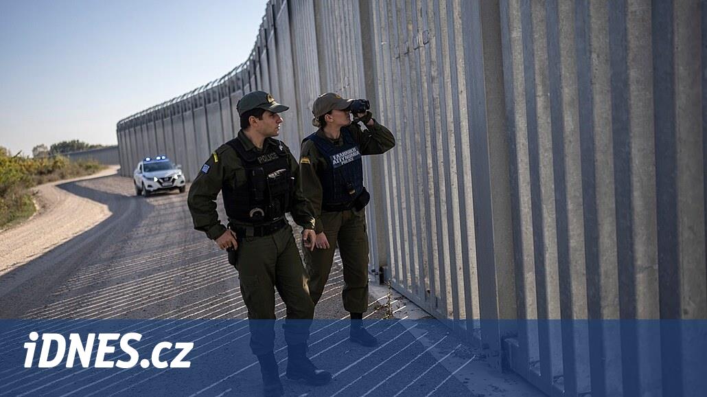 Dopo il terremoto, temere una nuova ondata di profughi, cantare i confini