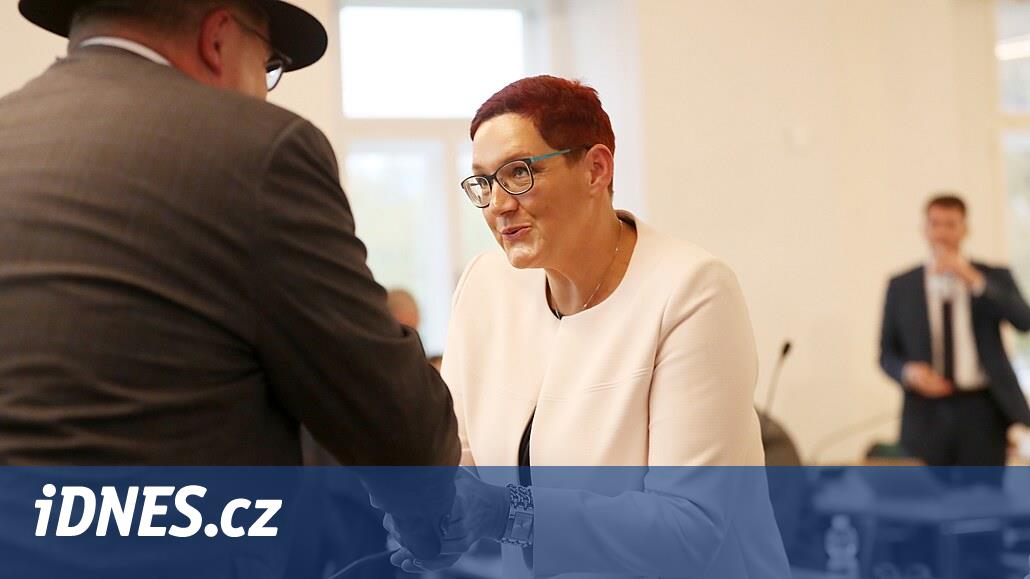 Znojmo'daki koalisyon da cezai suçlamalarla karşı karşıya.  Muhalefet “Onlarda nezaket yok” diyor