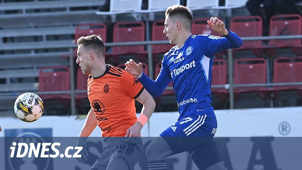 Olomouc - Mladá Boleslav 2:0, góly jen na začátku poločasů. Domácí dál  neporažení - iDNES.cz