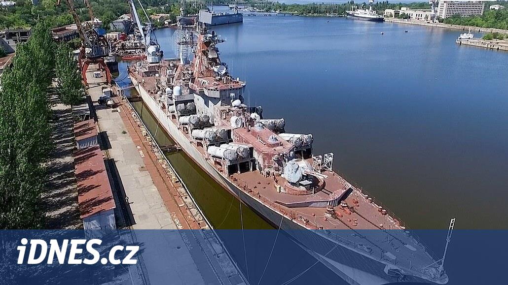 Ukraine – the sister ship of the cruiser Moskva, a rusty, useless giant