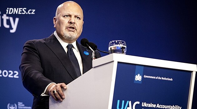 Lahey'de Başsavcı Khan görevden alındı