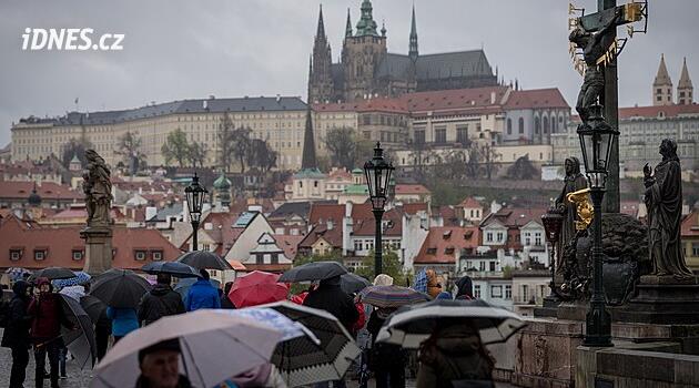 Proměnlivé počasí: déšť, sníh i bouřky, oteplení dorazí až ke konci týdne