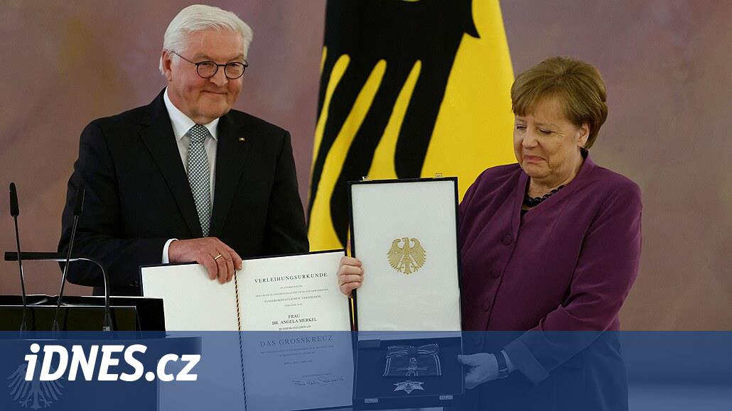 Is it worth it?  Germans doubt former chancellor Merkel’s award