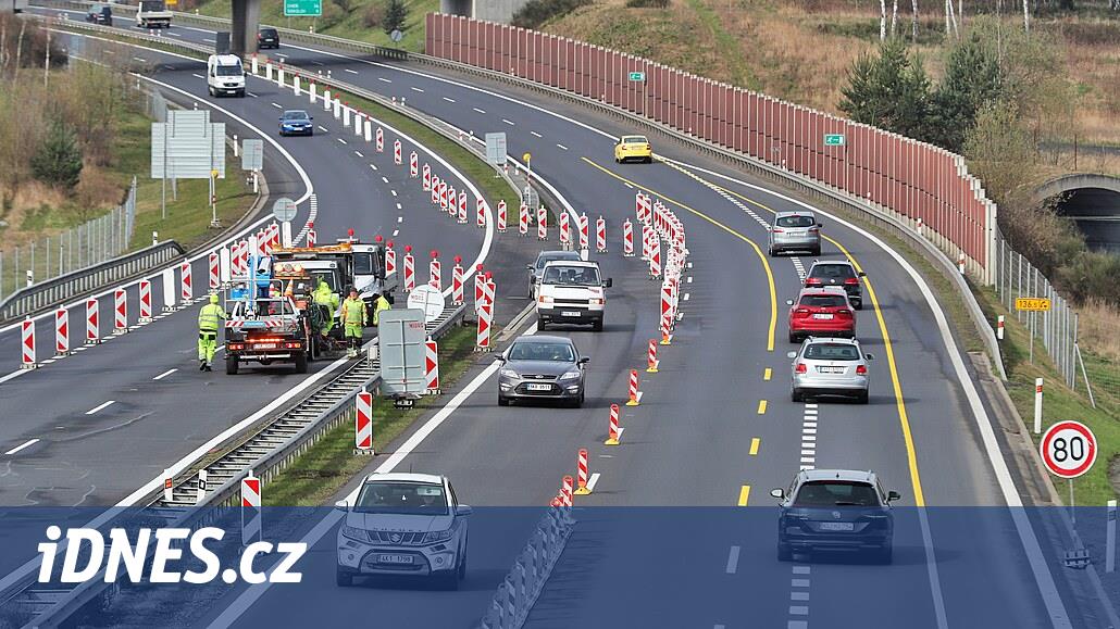 D6 otoyolunun bir başka onarımı. İlkbaharda, işçiler Tisova ve Taş Mahkemesi arasında yer alacaklar