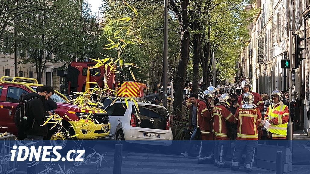 « Terrifiant. »  Ils ont retrouvé six corps dans les décombres d’une maison effondrée à Marseille