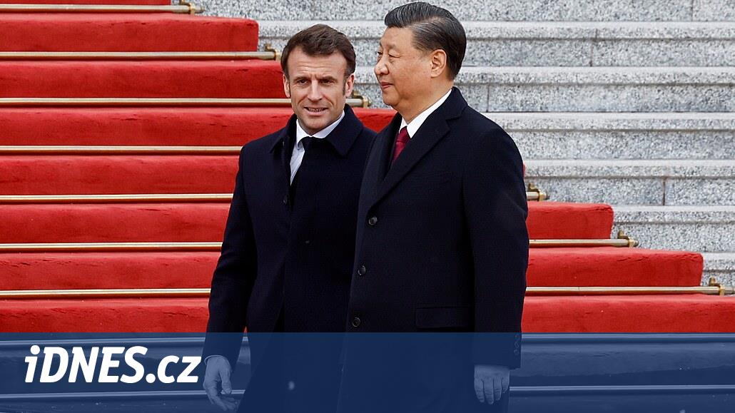 Nous comptons sur vous pour réveiller la Russie, a déclaré Macron à Xi Jinping