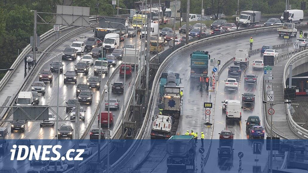 Oprava Barrandovského mostu skončí už letos v létě, silničáři sloučí dvě etapy - iDNES.cz