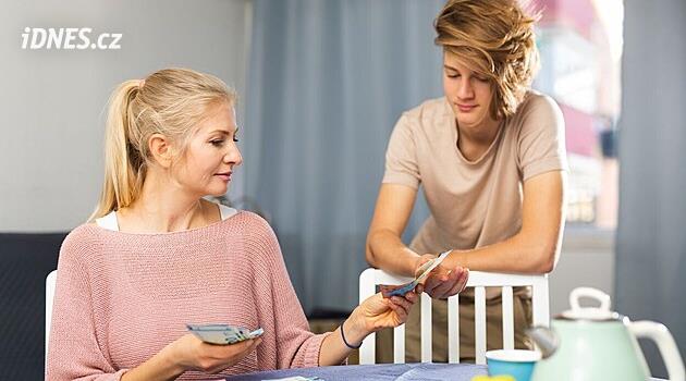 Půjčky čekají změny. Horší dostupnost může lidi nasměrovat k lichvě