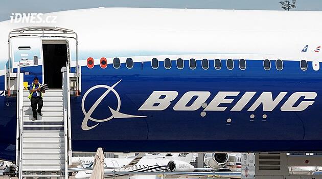 Skandallar Boeing'deki tasfiyeyle sona erdi, CEO ve diğer yöneticiler ayrıldı