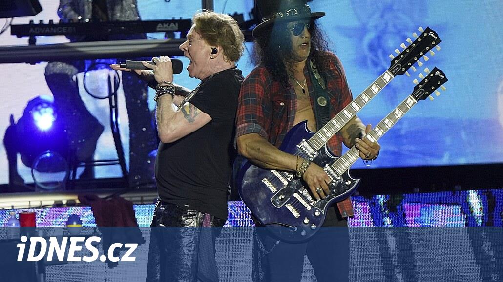 Guns N‘ Roses na festivalu v Německu trhli rekord, vzpomněli i na Ozzyho