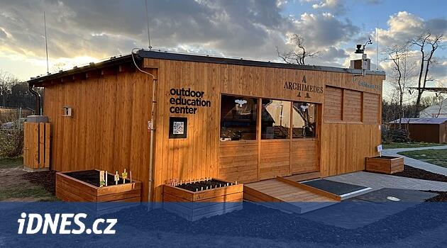 Moravské Budějovice'deki okul, Archimedes'in açık bir sınıfı satın alacak