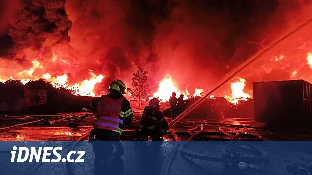 Sokolovska'da büyük bir uyuyan yangına tercümandaki teknik bir arıza neden oldu