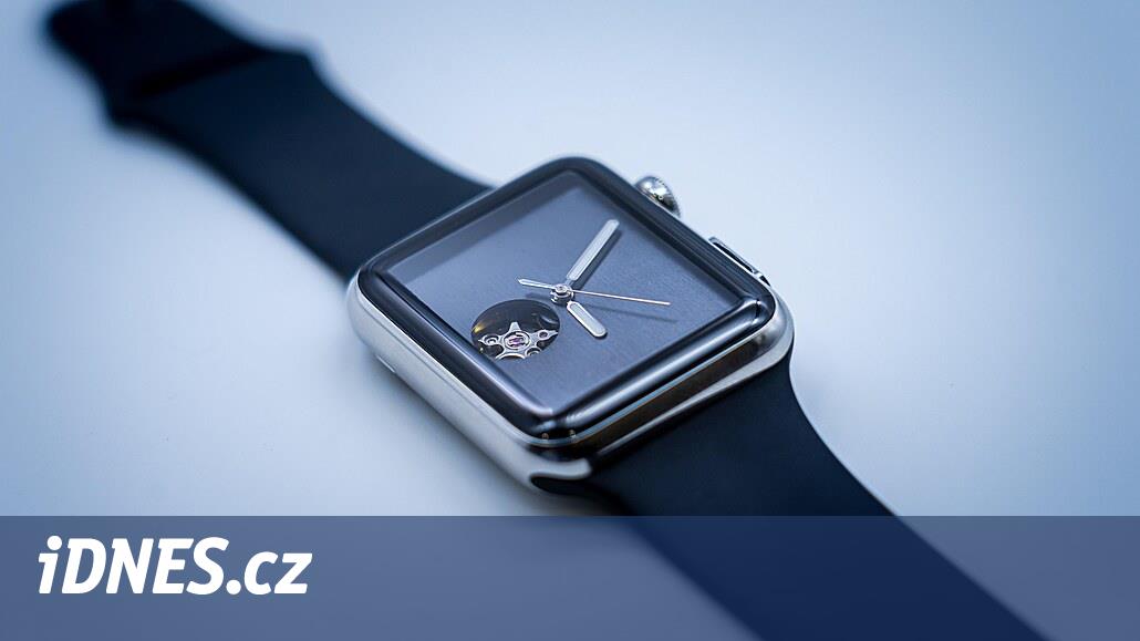 Youtuber přestavěl Apple Watch na obyčejné mechanické hodinky - iDNES.cz