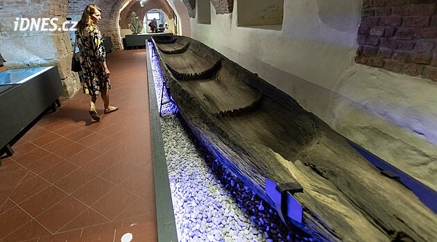 Unikátní keltská loď, domy i studny. Vlastivědné muzeum v Olomouci ukazuje mimořádné objevy