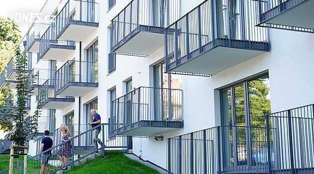 Para eksikliği nedeniyle apartman inşaatı sekteye uğruyor